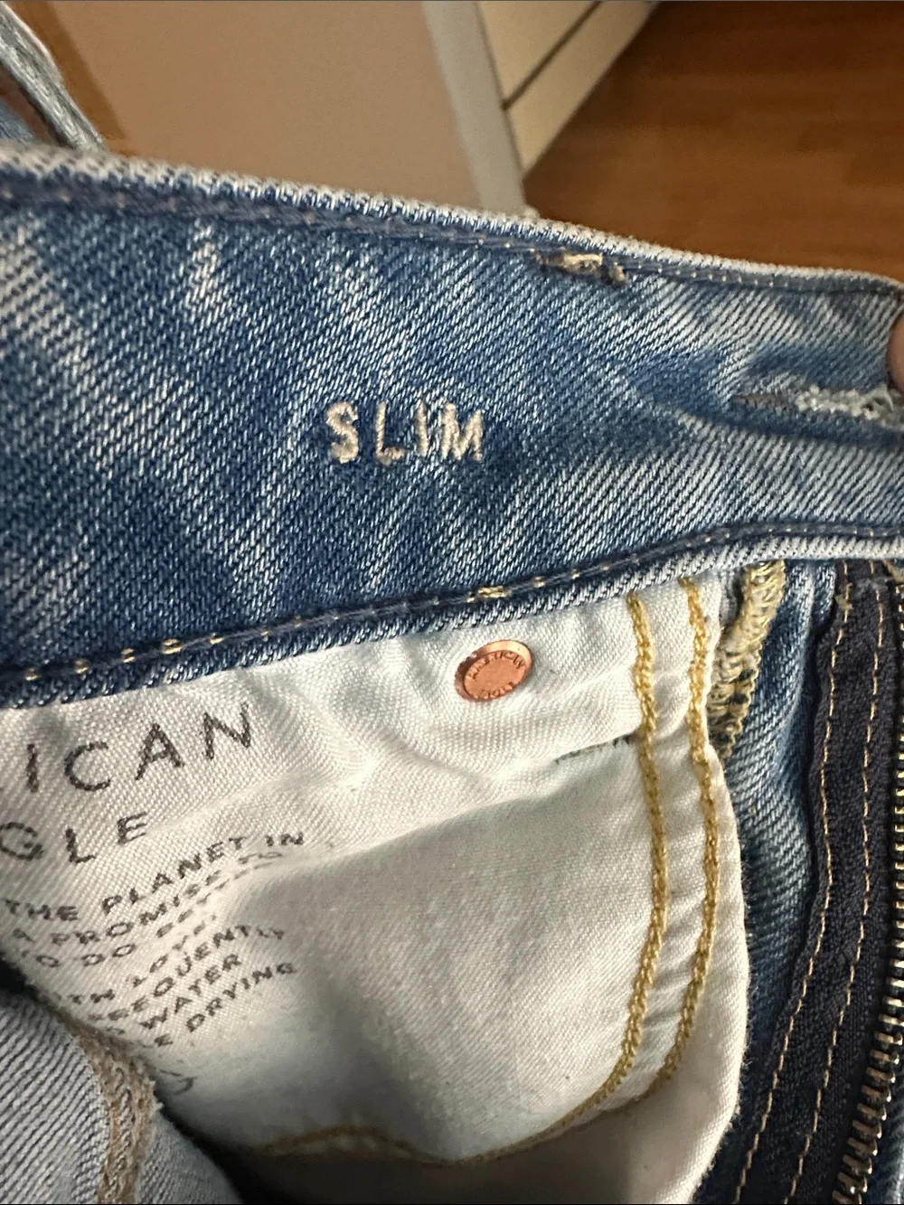 American Eagle Outfitters Light Wash Slim Jeans
